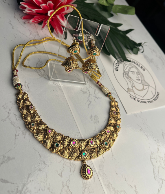 Gold-Plated Choker Necklace Set